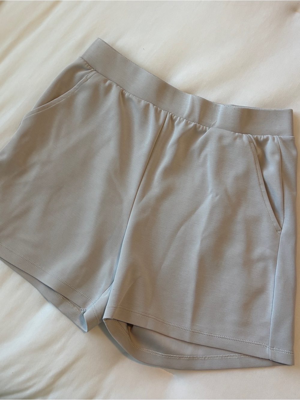 LazyPants Women's Luxe Short (medium)
